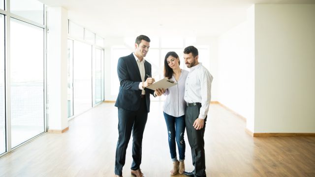 Working with a Commercial Real Estate Broker